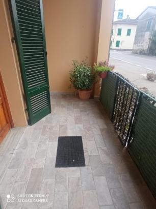 King Private Room Tra Arte Mare Campagna Empoli Extérieur photo